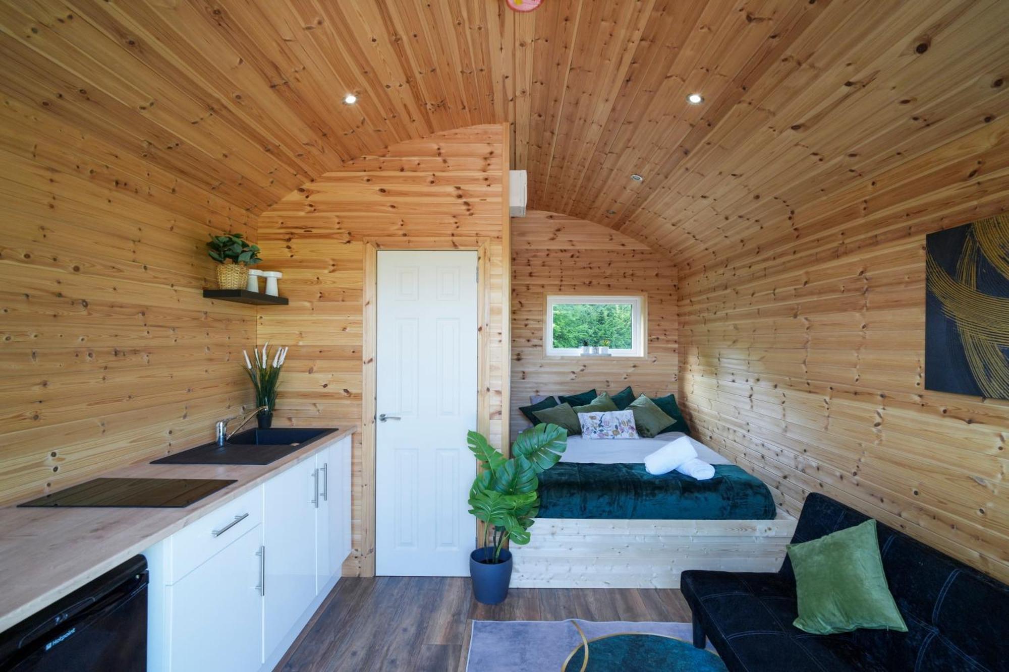 The Nest @The Outside Inn Mountfield Eksteriør bilde